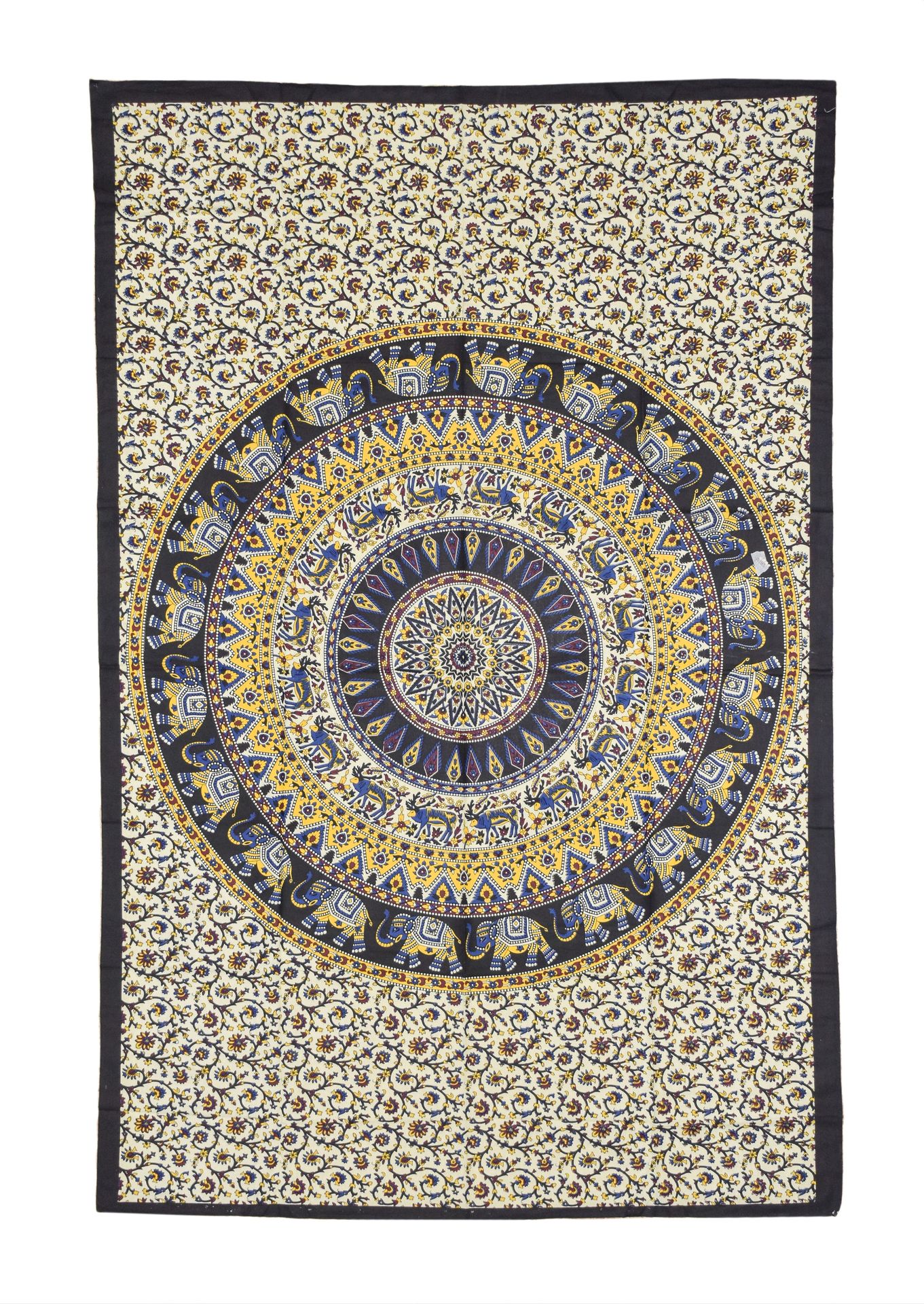 Přehoz na postel s tiskem, černo-žlutý, sloni a jeleni, mandala