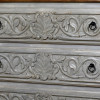 Komoda z mangového dřeva s ručně vyřezávanými šuplíky, 117x42x92cm