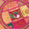 Taburet z Rajasthanu s bohatou Ari výšivkou, průměr 49cm výška 36cm patchwork