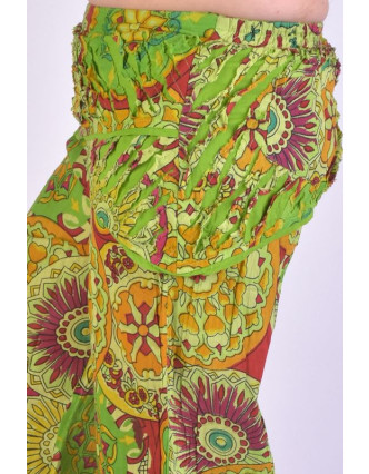 Zelené zvonové kalhoty s potiskem, "Patchwork design", elastický pas