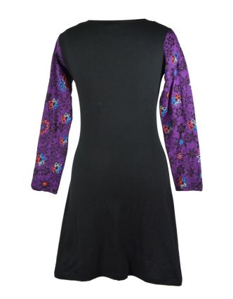 Krátké černo-fialové šaty s dlouhým rukávem a "Flower" designem, výšivka
