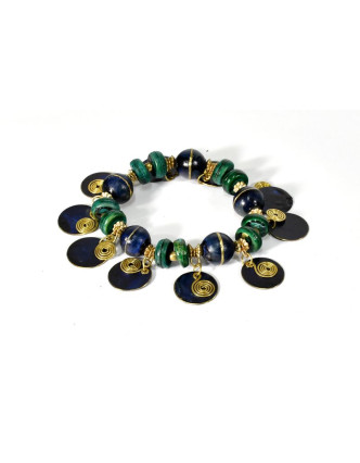Náramek na gumičce s zelenými a modrými korálky, zlatý kov