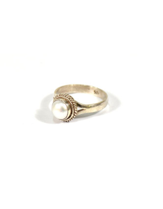 Stříbrný prsten vykládaný perlou, vel.59, AG925, Nepál