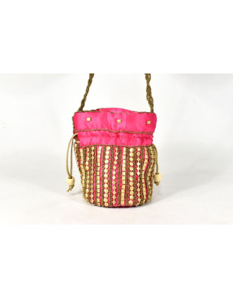 Malá růžová kabelka bohatě zdobená zlatými korálky, 19x19cm