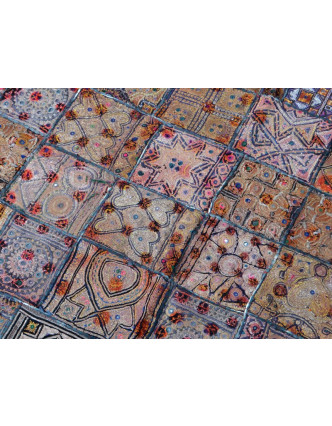 Tapiserie, "Kali Jani", Gujarat, antik patchwork, bohatá výšivka, 100x150cm