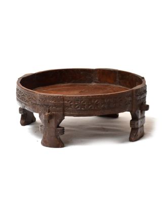 Ručně vyřezávaný kulatý stolek z antik teakového dřeva, prům. 70cm výška 30cm