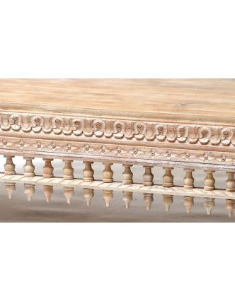 Masivní lavice z mangového dřeva, bílá patina, ručně vyřezávaná