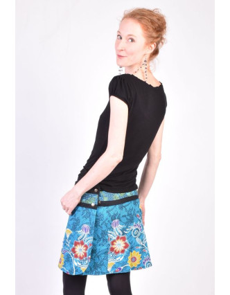 Krátká tyrkysová sukně zapínaná na svočky, Lace design, potisk, kapsička