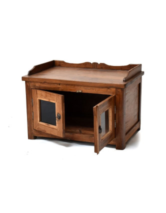 Komodka - stolek ze strého teakového dřeva, prosklená dvířka, 71x47x48cm