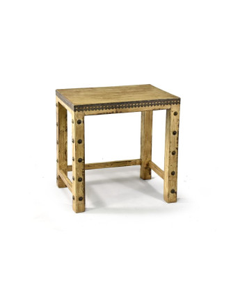 Stolička z antik teakového dřeva zdobená mosazným kováním, 46x30x43cm