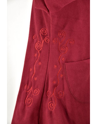 Vínový fleecový asymetrický kabátek s kapucí zapínaný na knoflík, vínová výšivka