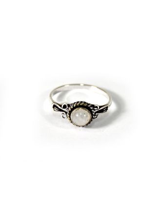 Prsten vykládaný měsíčním kamenem, postříbřený (10µm)