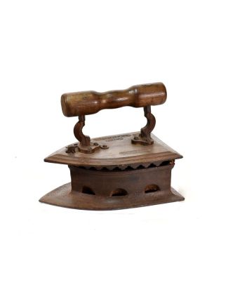 Antik žehlička z Gujaratu s dřevěnou rukojetí, 30x20x24cm