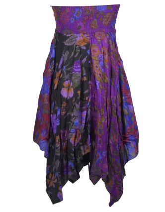 Krátké fialové šaty s cípy bez ramínek, květinový potisk, stuha
