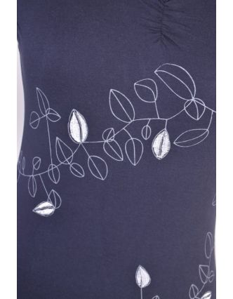 Krátké modré šaty s krátkým rukávem a potiskem "Leaves design", V výstřih
