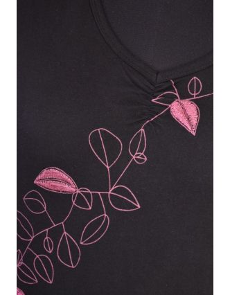 Černo-růžové tričko s krátkým rukávem, Leaves design, výšivka, V výstřih
