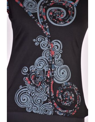 Černé tričko s krátkým rukávem a atypickým výstřihem, Spiral design