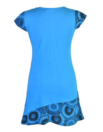 Tyrkysové šaty s krátkým rukávem a potiskem mandal
