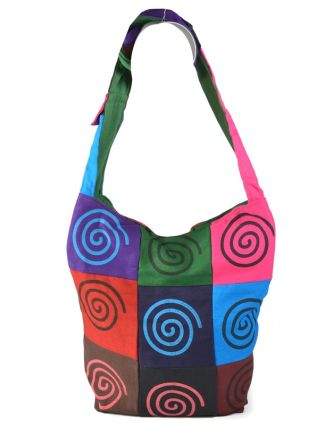 Multibarevná patchworková taška přes rameno s tiskem Spiral, kapsa, zip, 38x38cm
