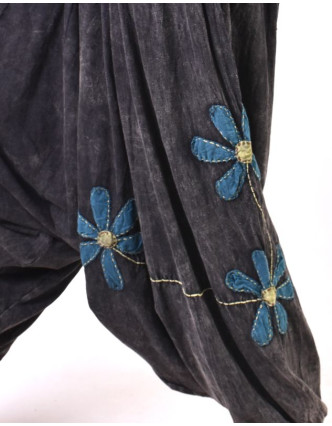 Černé turecké kalhoty s modro-zelenými květinami, výšivka, bobbin
