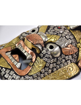 Bhairab, dřevěná maska, mosazné kování, ruční práce, 28cm