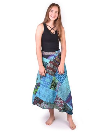 Dlouhá modrá zavinovací sukně, patchworkový design
