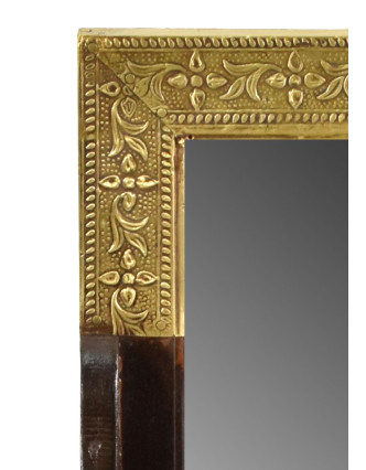 Zrcadlo s poličkou z mangového dřeva zdobené mosazným kováním, 18x10x29cm