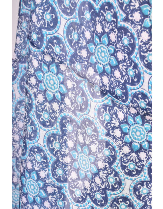 Hedvábný šál s motivem květin, modrý, 180x50cm