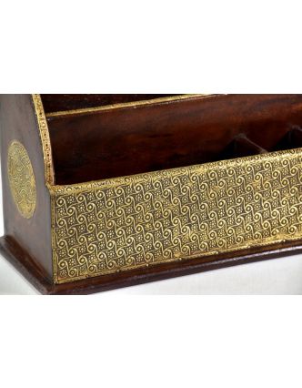 Ozdobný dřevěný pořadač zdobený mosazným plechem, 35x13x23cm