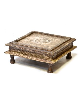 Starý rituální stolek z teakového dřeva, ručně vyřezávaný, 55x55x24cm