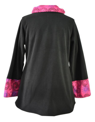 Černo-růžový fleecový kabát s potiskem zapínaný na knoflík, výšivka, kapsy