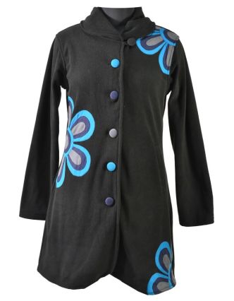 Černý fleecový kabát zapínaný na knoflíky, barevný květinový design, kapsy
