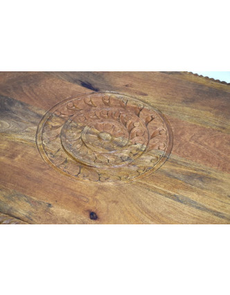 Stolek z mangového dřeva, ručně vyřezávaný, 90x62x21cm
