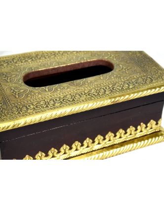Krabička na kapesníky, drěvěná, zdobená mosazným plechem, 26x15x10cm