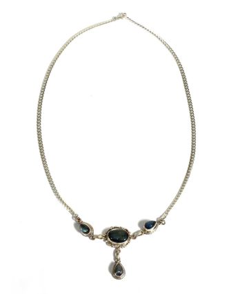 Stříbrný náhrdelník vykládaný labradoritem, karabinka, délka cca 46cm, AG 925/10