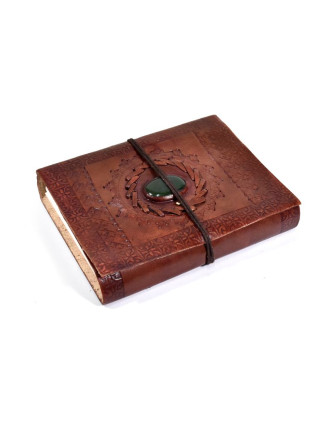 Notes v kožené vazbě s ozdobným kamenem, ruční papír, 13x18cm