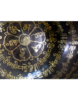 Tibetská mísa, "Gulpa", gravírovaná s designem, průměr 18cm