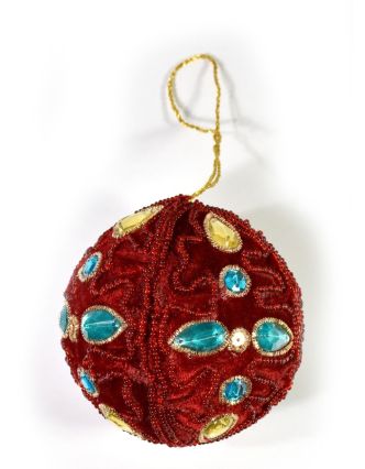 Vánoční ozdoba, červená koule, bohatě zlatě zdobená, průměr 8cm