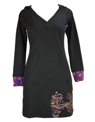 Mikinové šaty s dlouhým rukávem a kapucou, černo-fialové, potisk, kapsa na břiše