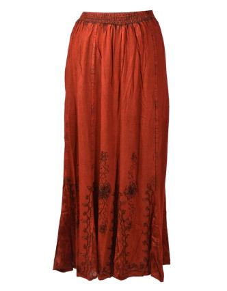 Dlouhá sukně s výšivkou, pružný pas, červená