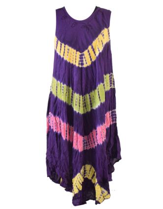 Krátké fialové šaty bez rukávu, barevné batikované pruhy, výšivka