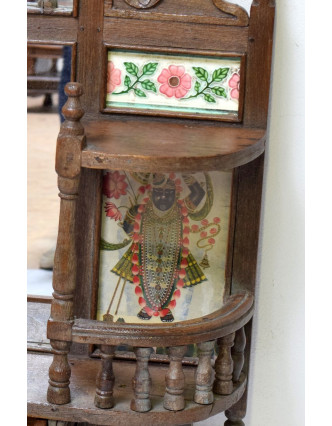Staré zrcadlo s poličkami, zdobené tradiční kresbou a dlaždicemi, 67x17x83cm