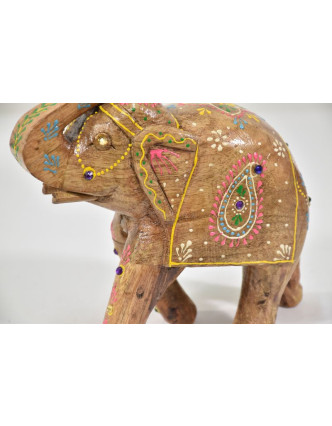 Slon, dřevěný, ručně malovaný, 17x17cm