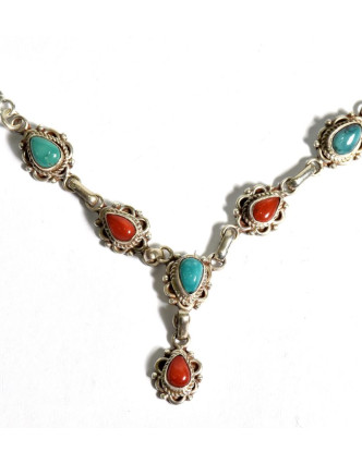 Stříbrný náhrdelník vykládaný tyrkysem a korálem, karabinka, délka cca 43cm, AG