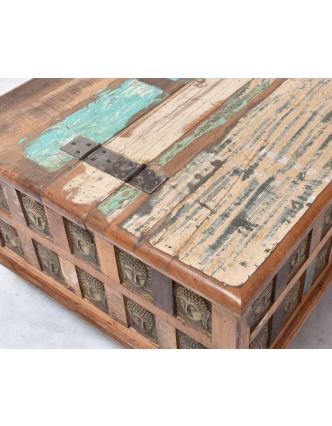 Truhla z teakového dřeva, zdobená mosaznými slony, 70x70x45cm