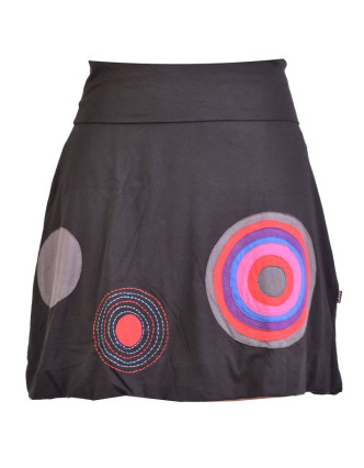 Krátká balonová sukně, černá kruhové aplikace, elastický pas