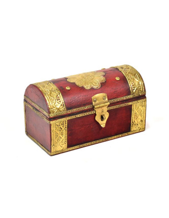 Dřevěná krabička s mosazným kováním, červená, 15x8x8cm