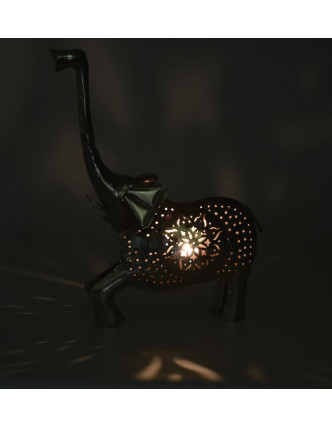 Kovový ručně tepaný svícen ve tvaru slona, 40x10x43cm
