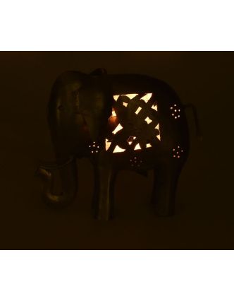 Kovový ručně tepaný svícen ve tvaru slona, 30x11x25cm