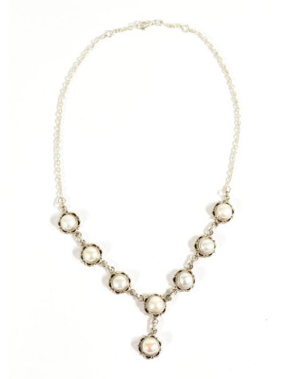 Stříbrný náhrdelník vykládaný perlami, karabinka, délka cca 42cm, AG 925/1000